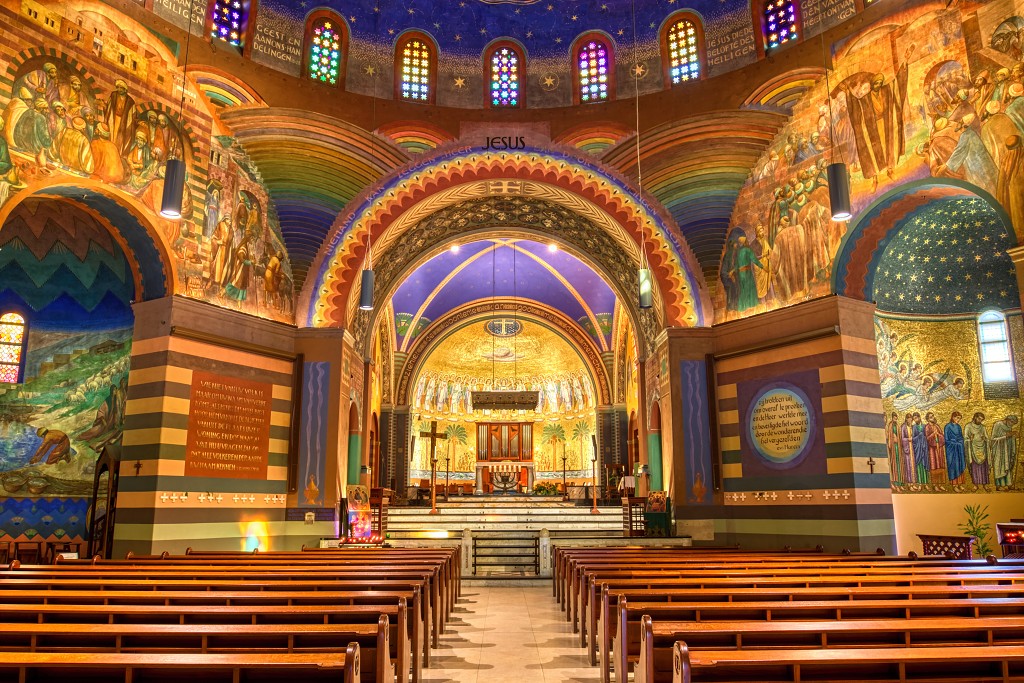 HDR kerkfotografie cenakelkerk kerk church eglise jesus maria heilig landstichting bedevaart pilgrimage pelerinage religie religion bedevaartsoord museum